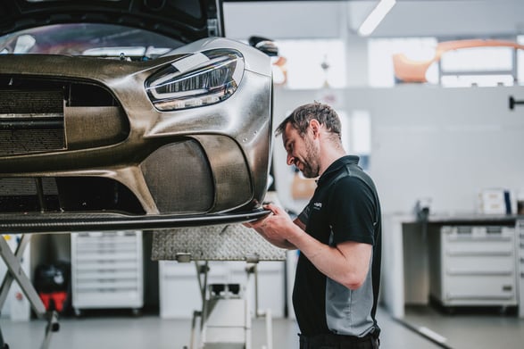 Mercedes_Amg_Plastic_Bumper_Production