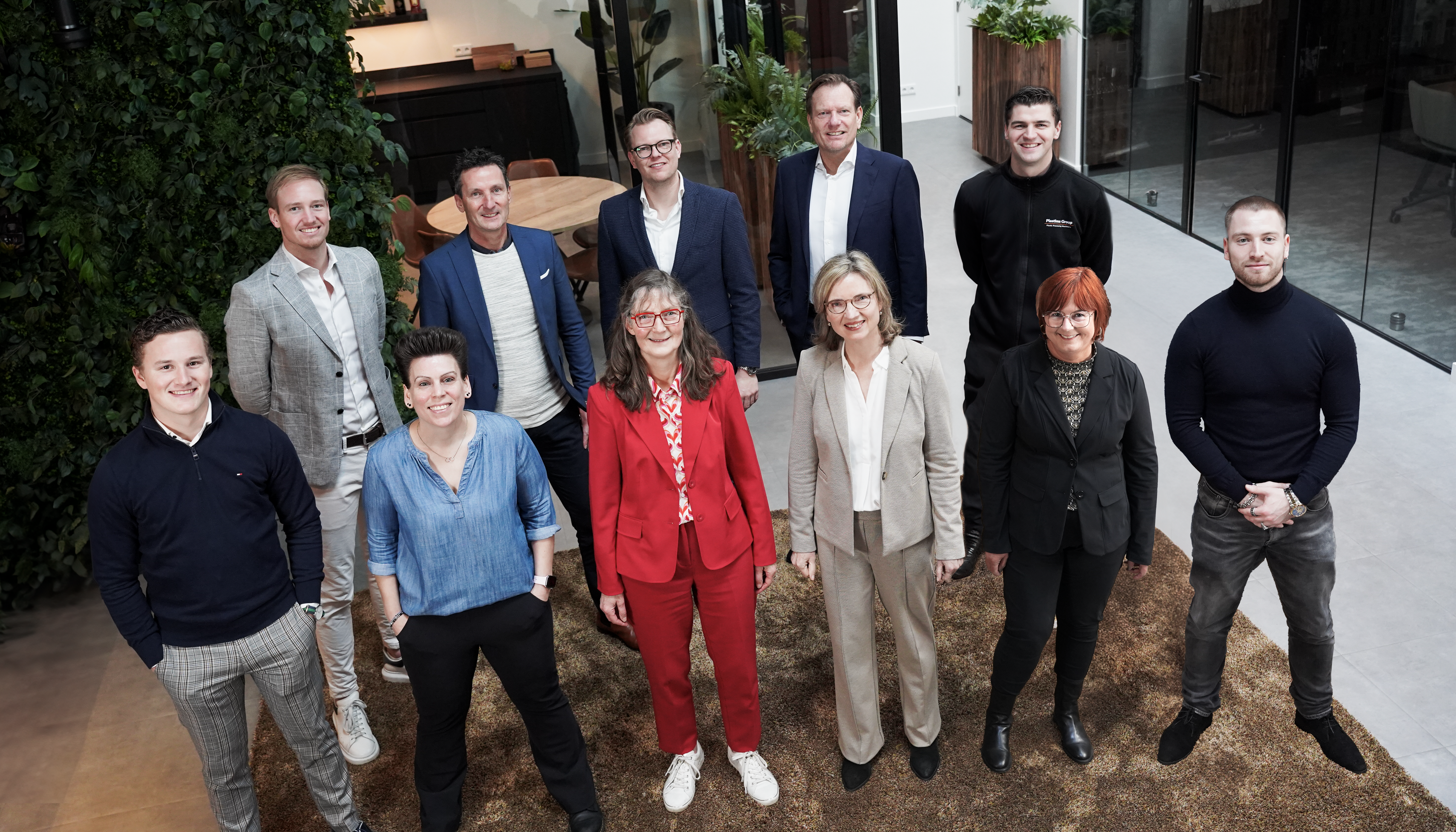 Teamfoto_3_FINAL_2